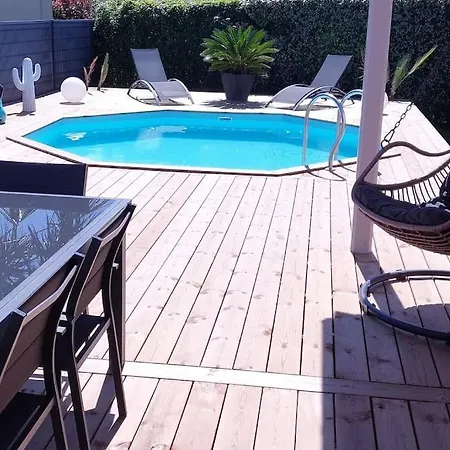 Prázdninový dům Avec Piscine Sur Le Bassin Marennes Oleron Marennes (Charente-Maritime)